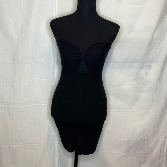 Little Black Dress - Picture 1 of 8